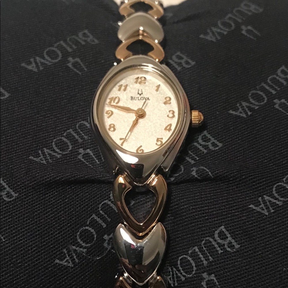 Bulova Women's Watch Dress Collection 98V02
